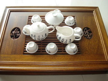 厂家直销功夫茶根雕茶几、茶具与安溪铁观音，品质保证，价格优惠
