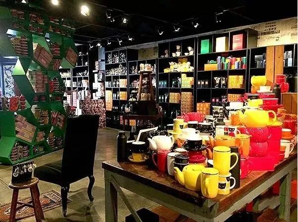 这个国外茶品牌估值750亿美金,每月卖出900万杯!